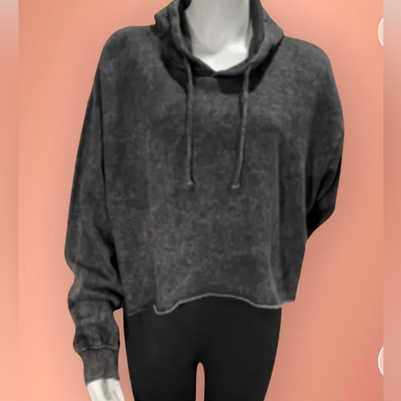 Black Cropped Hoodie NWT—BE YOU APPAREL & CO - Picture 2 of 4